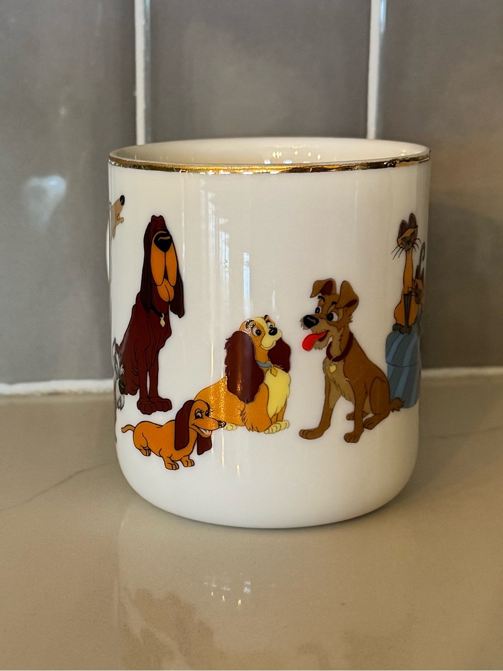 Vintage Disney “Lady and the Tramp” Mug with Gold Rim